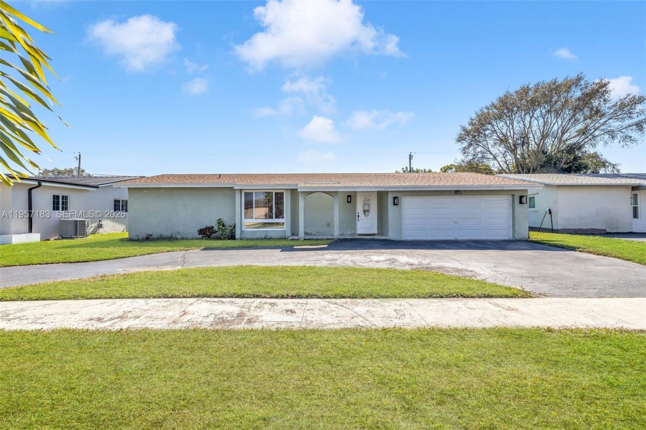 11900 NW 29th Mnr, Sunrise, FL 33323 Photo