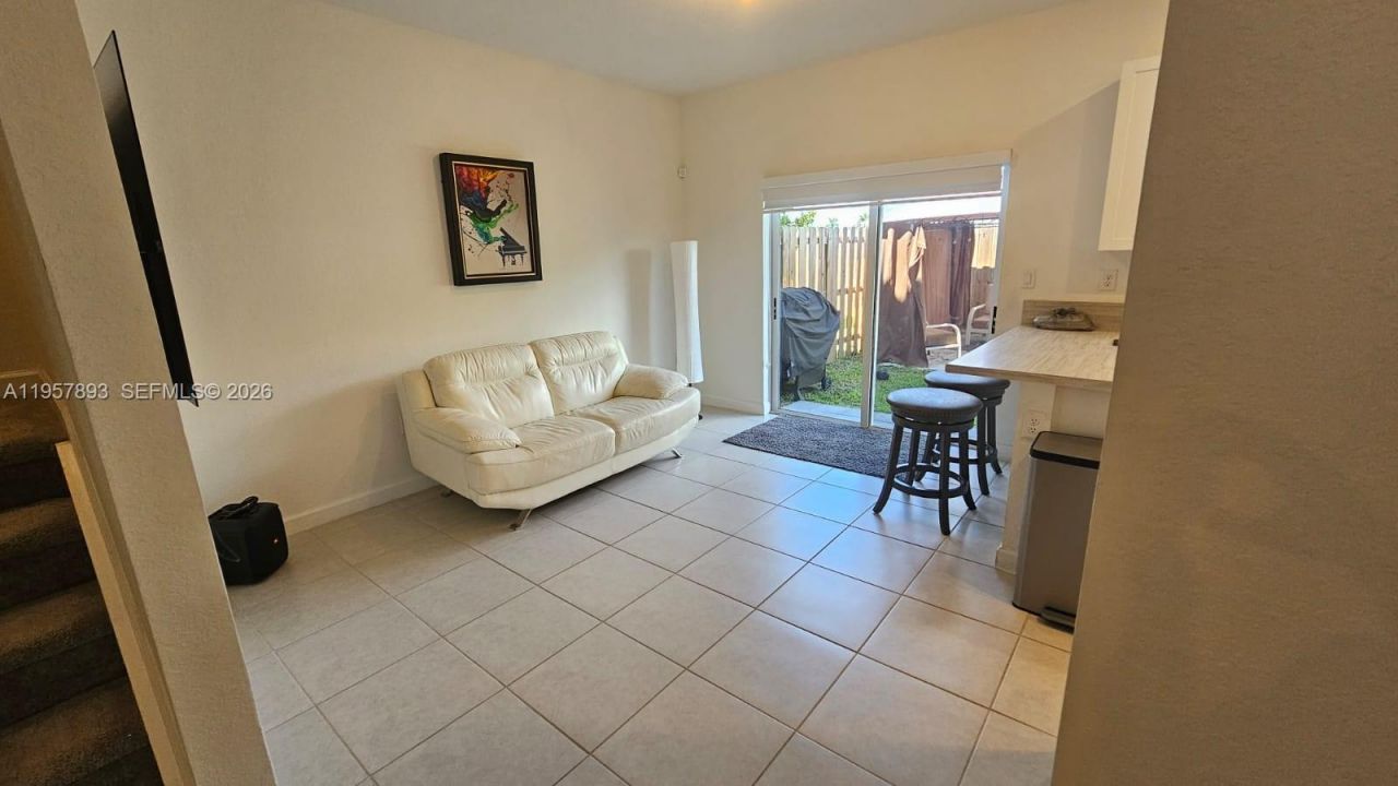 1146 SE 26th Ter, Homestead, FL 33035 Photo