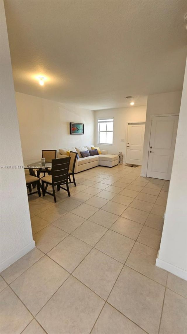 1146 SE 26th Ter, Homestead, FL 33035 Photo