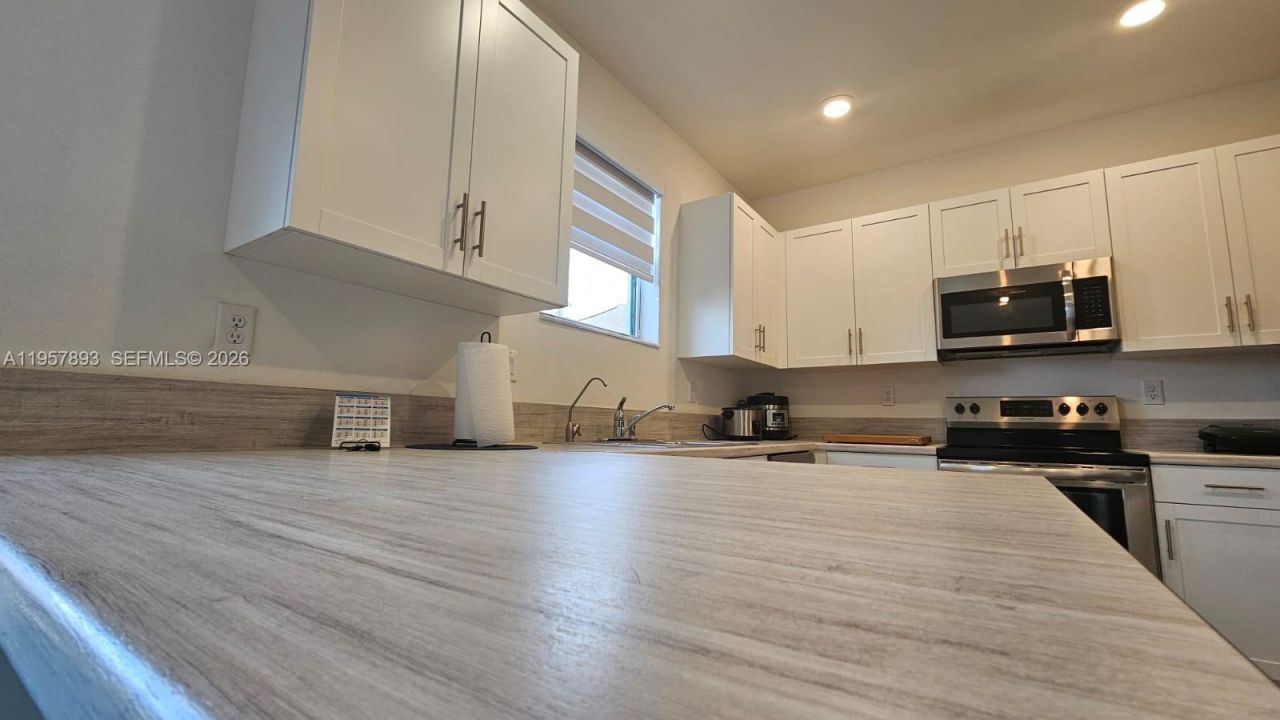 1146 SE 26th Ter, Homestead, FL 33035 Photo