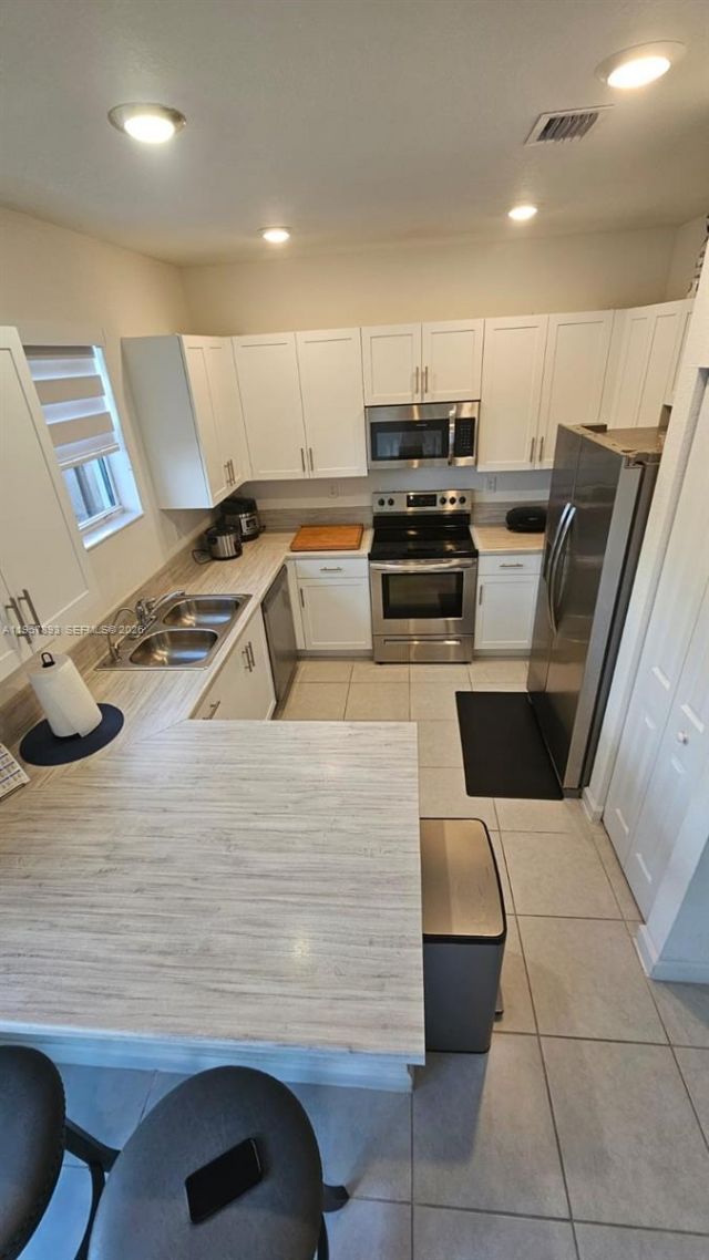 1146 SE 26th Ter, Homestead, FL 33035 Photo