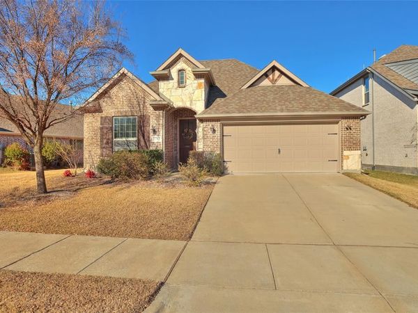 2207 Yorktown Drive, Melissa, TX 75454