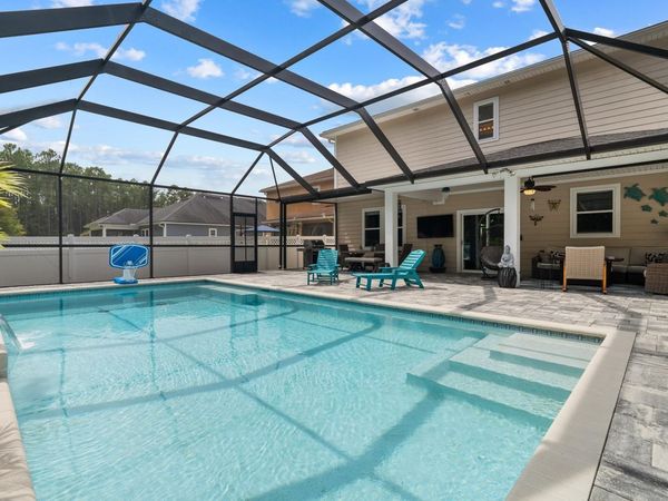 19 Willow Winds Pkwy, St Johns, FL 32259