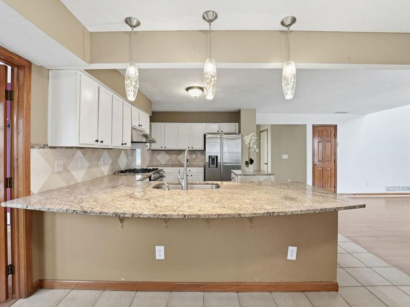 5660 Newington Drive, Hilliard, OH 43026 Photo 13