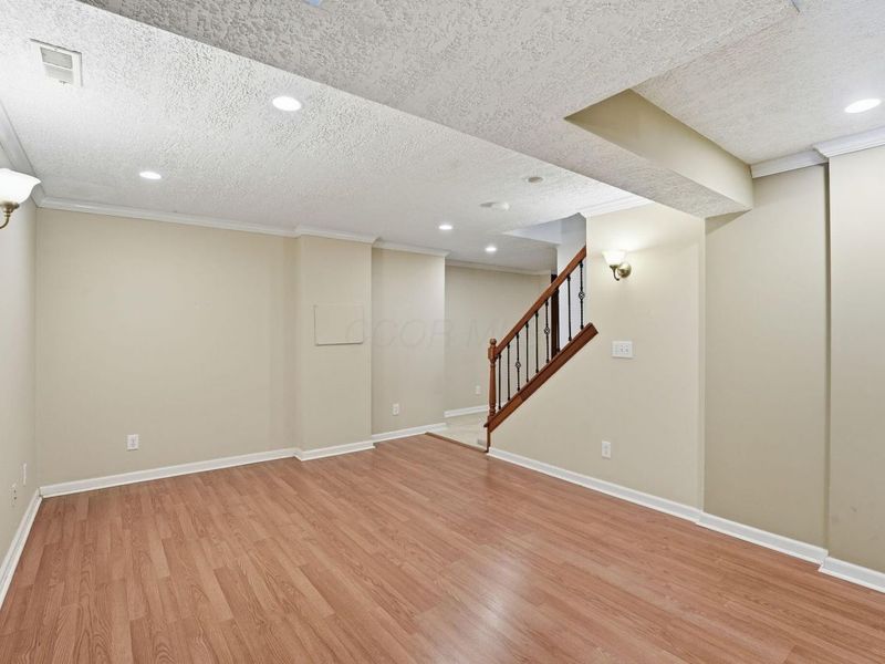 5660 Newington Drive, Hilliard, OH 43026 Photo 56