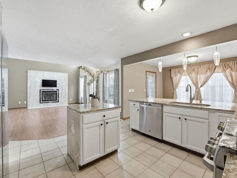 5660 Newington Drive, Hilliard, OH 43026 Photo 9