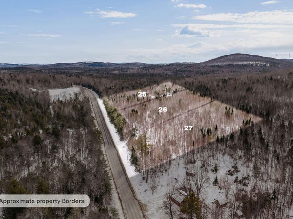 1367 Lee Road , Lincoln, ME 04457