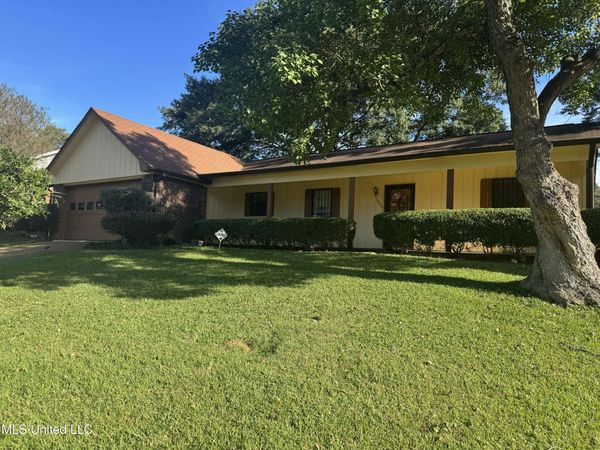 4375 Redwood Circle, Jackson, MS 39212