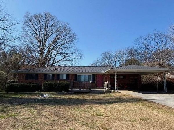 1943 Old Lafayette Road, Fort Oglethorpe, GA 30742