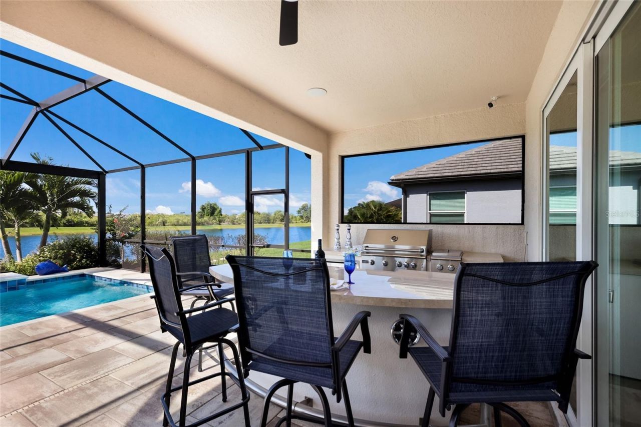 17615 Savory Mist Circle, Bradenton, FL 34211 Photo
