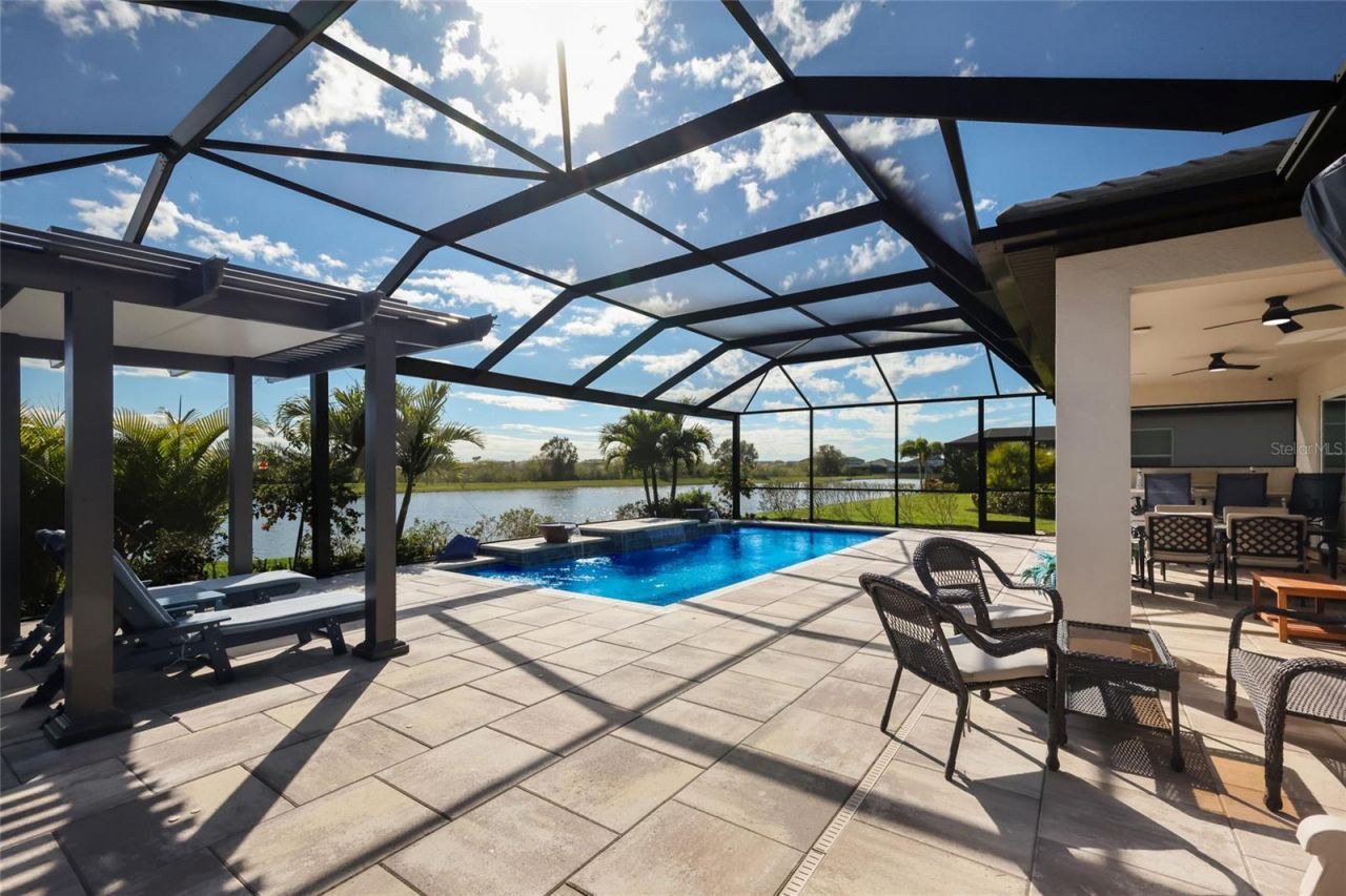 17615 Savory Mist Circle, Bradenton, FL 34211 Photo