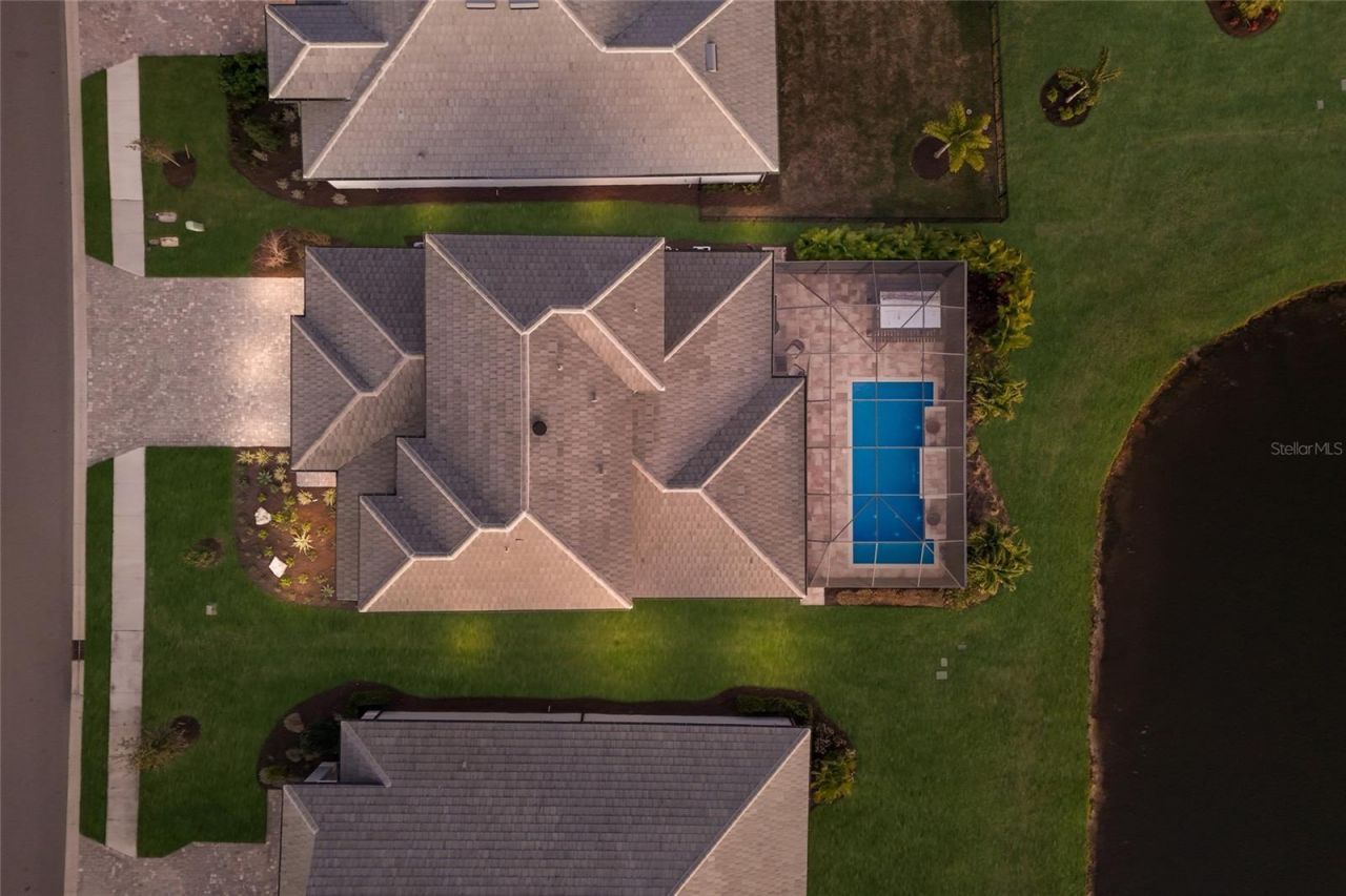 17615 Savory Mist Circle, Bradenton, FL 34211 Photo