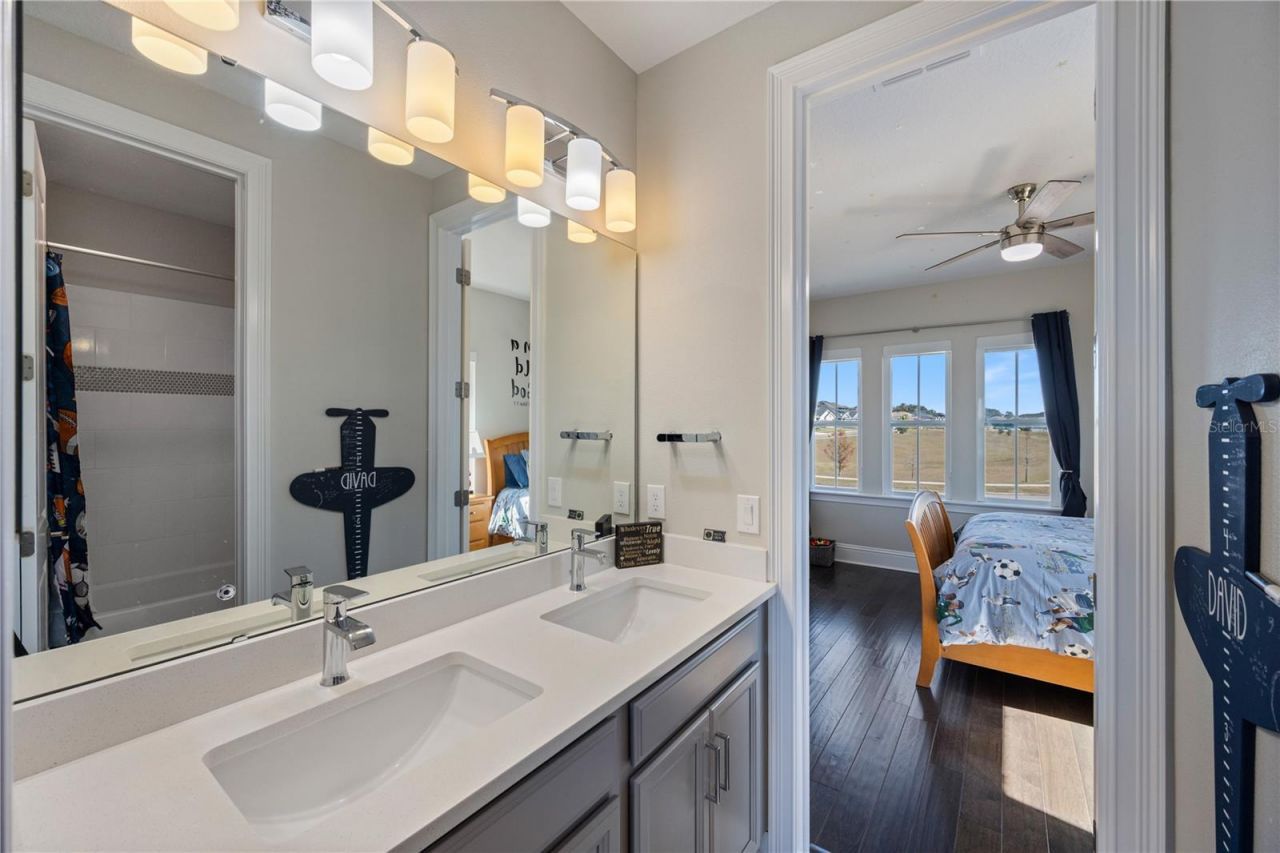 17052 Secret Hollow Loop, Clermont, FL 34711 Photo