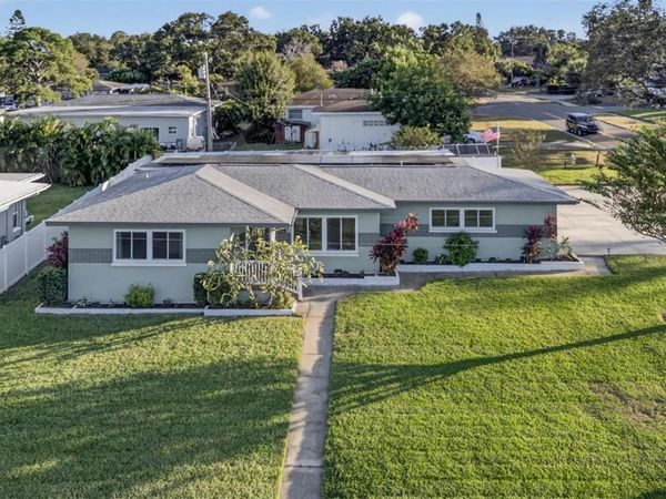 1241 S LAKE DRIVE, CLEARWATER, FL 33756