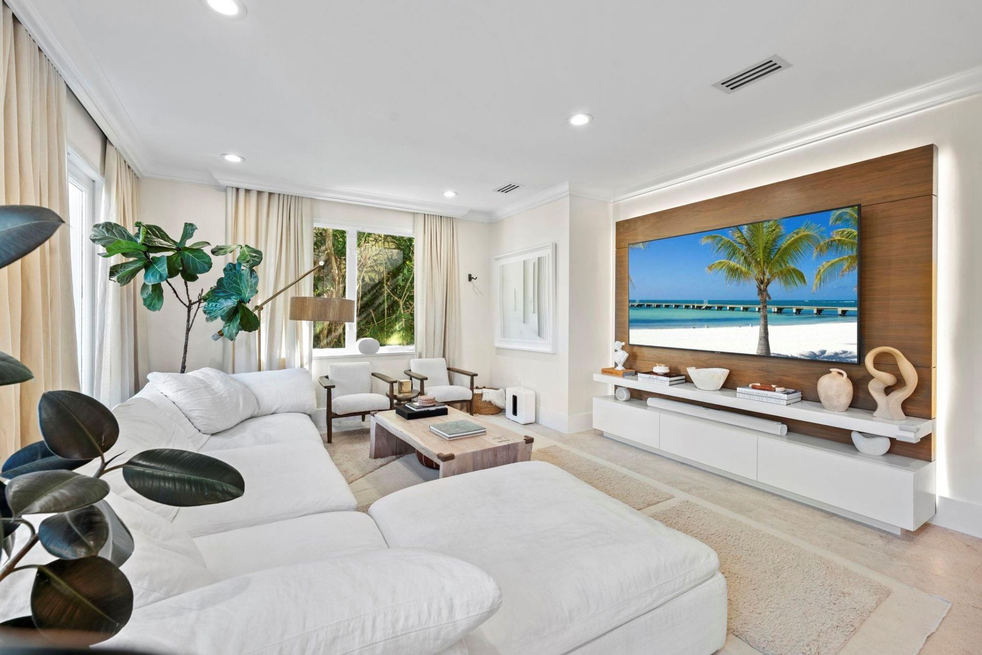 2765 Brickell Court, Miami, FL 33129 Photo