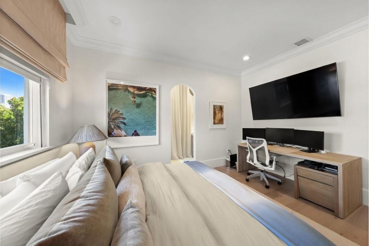 2765 Brickell Court, Miami, FL 33129 Photo