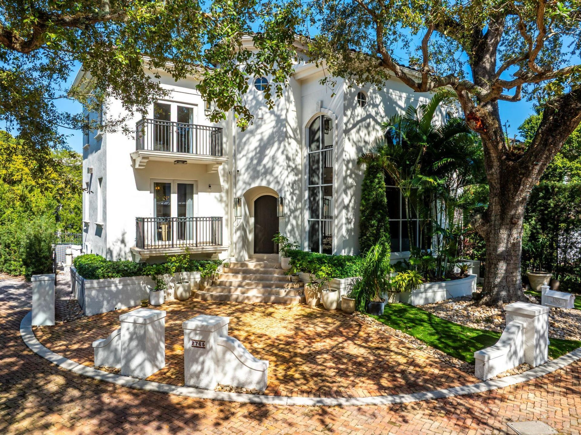 2765 Brickell Court, Miami, FL 33129 Photo