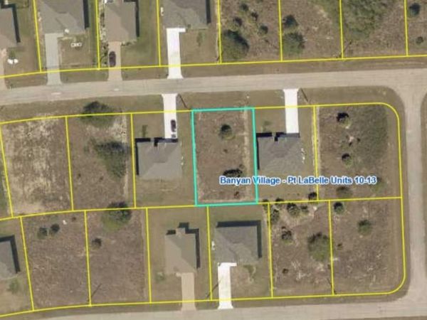 123 Bethlehem Place, LaBelle, FL 33935