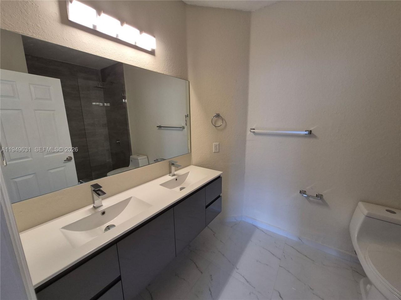 7673 NW 116th Ave , Doral, FL 33178 Photo