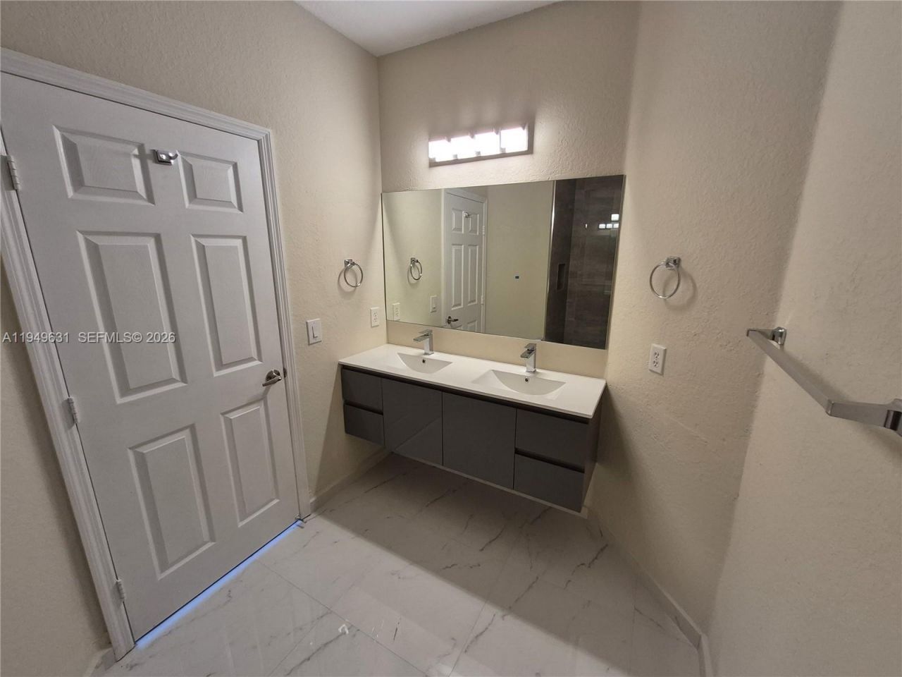 7673 NW 116th Ave , Doral, FL 33178 Photo