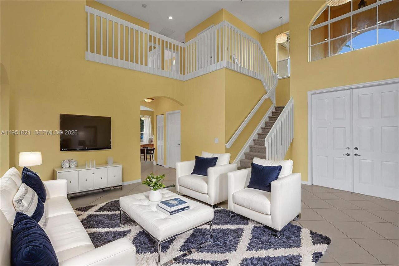 751 SW 191st Ave, Pembroke Pines, FL 33029 Photo