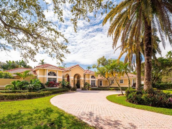 5770 SW 128th St , Pinecrest, FL 33156