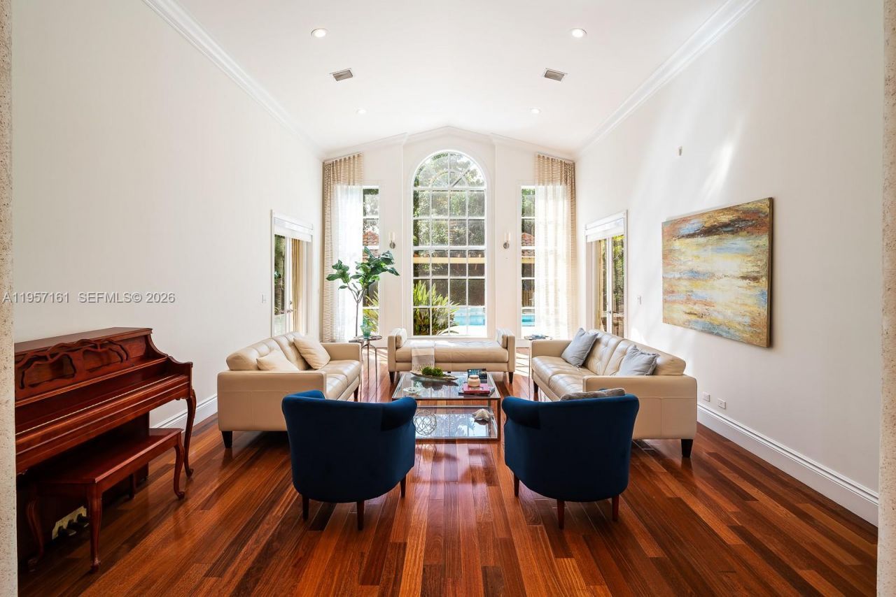 5770 SW 128th St , Pinecrest, FL 33156 Photo