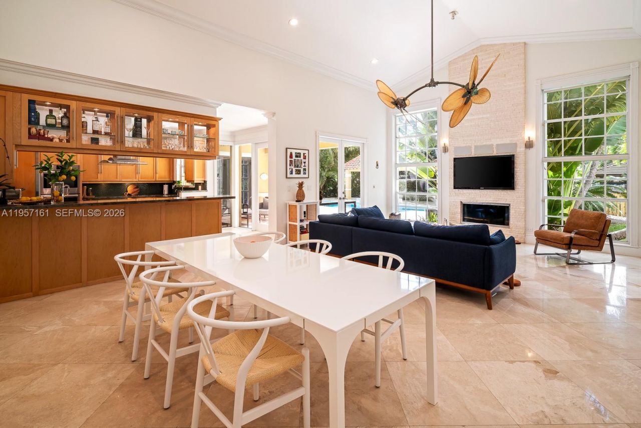 5770 SW 128th St , Pinecrest, FL 33156 Photo