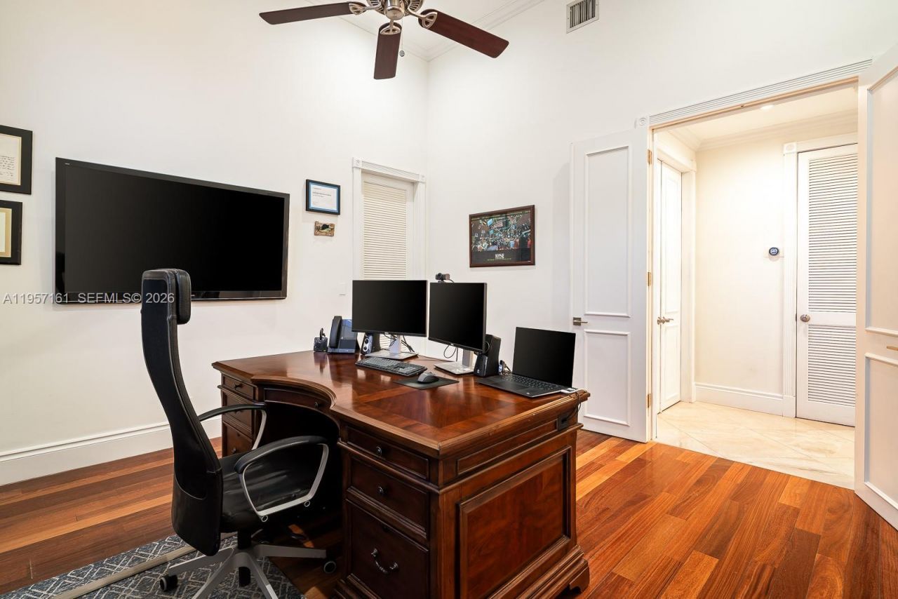 5770 SW 128th St , Pinecrest, FL 33156 Photo