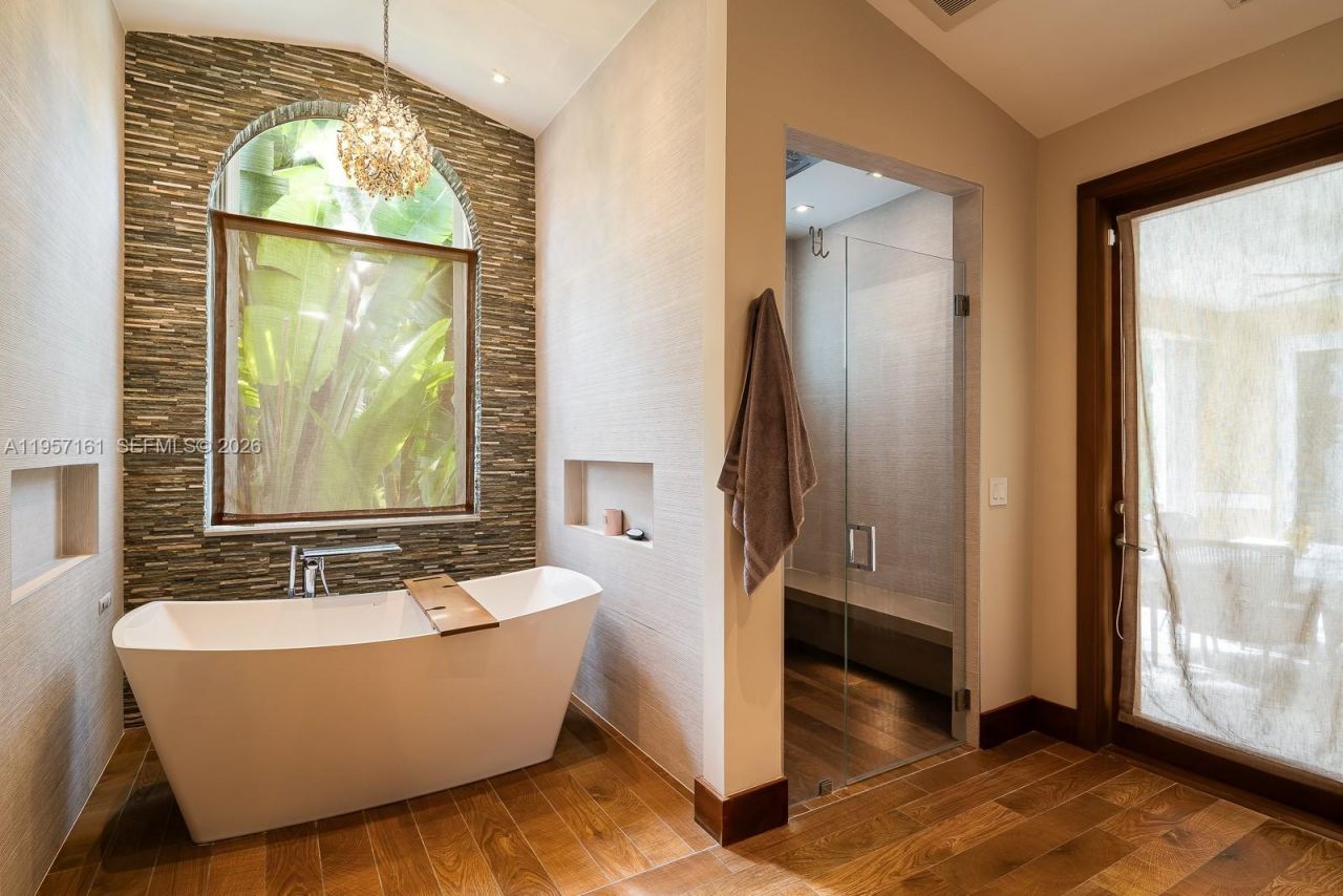 5770 SW 128th St , Pinecrest, FL 33156 Photo