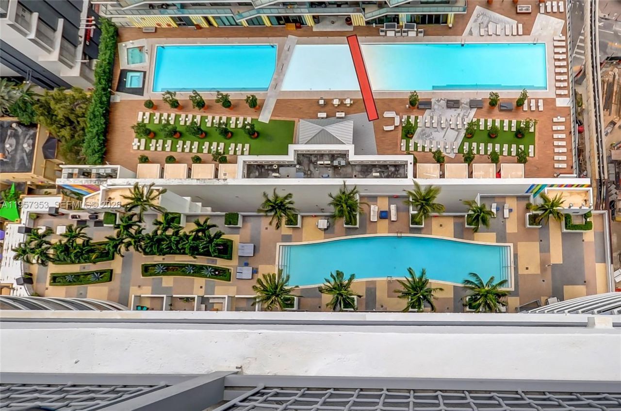 60 SW 13th St, Unit 3004, Miami, FL 33130 Photo