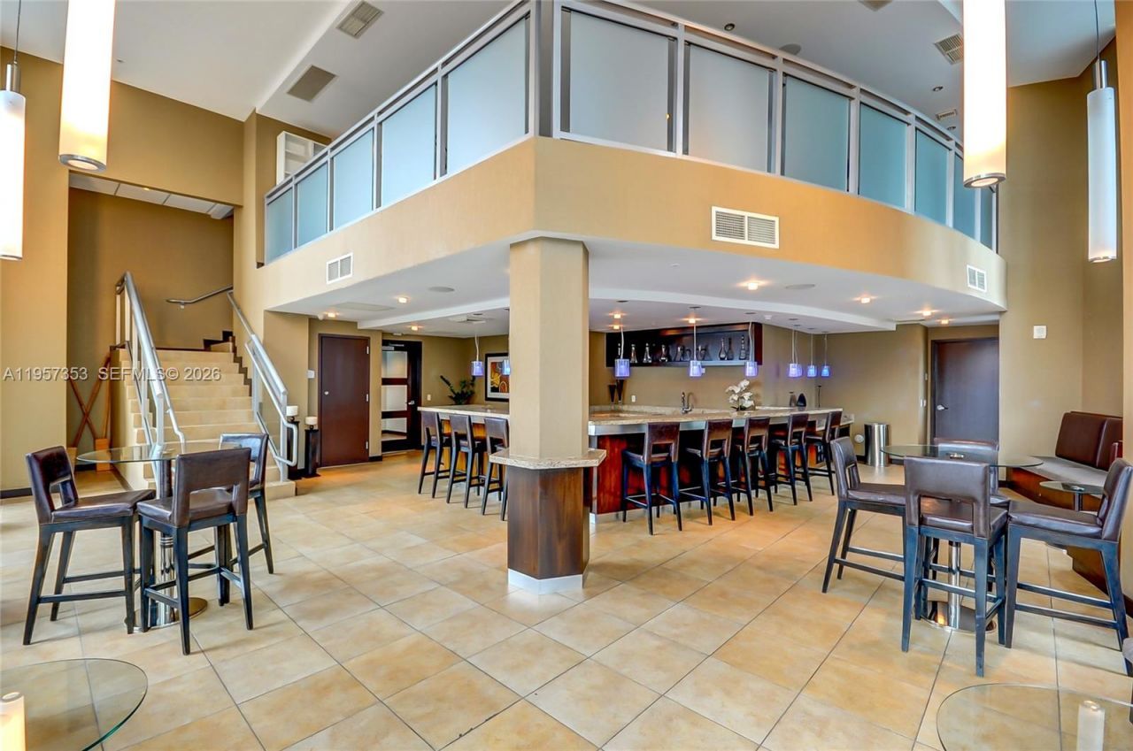 60 SW 13th St, Unit 3004, Miami, FL 33130 Photo