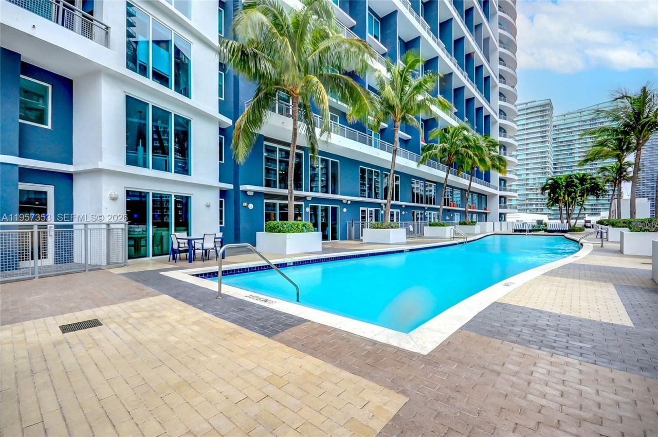 60 SW 13th St, Unit 3004, Miami, FL 33130 Photo