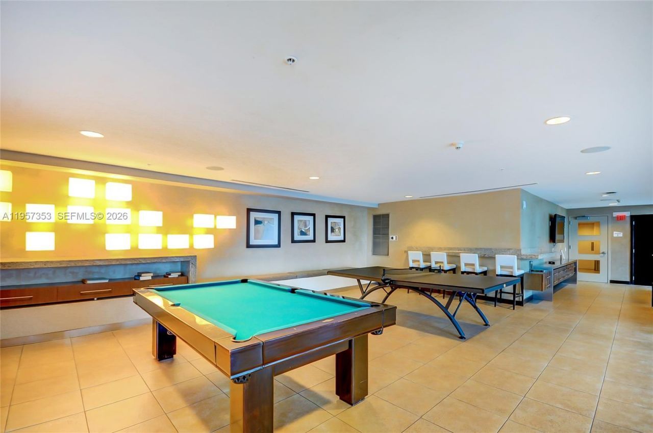 60 SW 13th St, Unit 3004, Miami, FL 33130 Photo