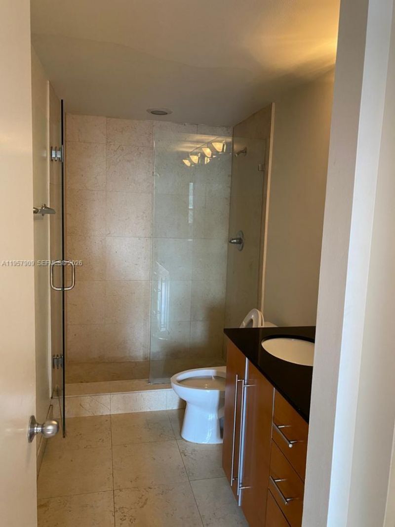 701 Brickell Key Blvd, Unit 1902, Miami, FL 33131 Photo