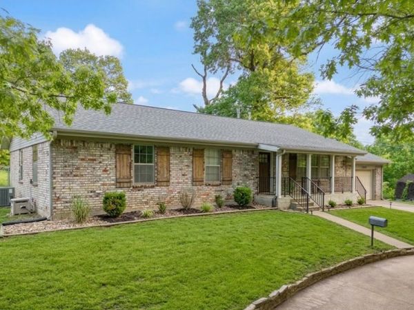 3407 Ridge Road, Siloam Springs, AR 72761
