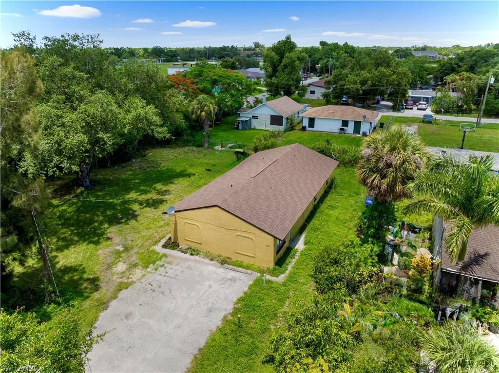 210 Charlotte Ave, Fort Myers, FL 33916 Photo