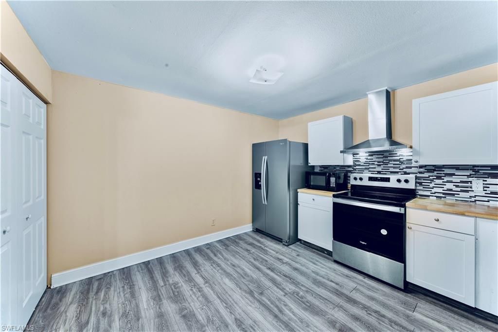 210 Charlotte Ave, Fort Myers, FL 33916 Photo