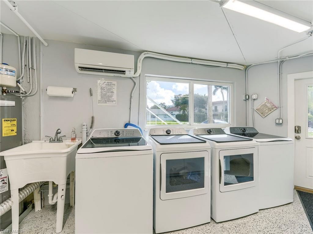 354 Harbour Dr , Unit 354, Naples, FL 34103 Photo