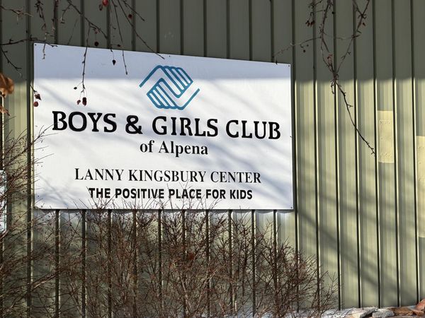 601 River Street, Alpena, MI 49707