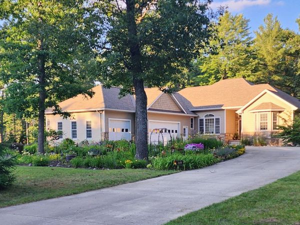 3659 Whisper Cove Trail, Prudenville, MI 48651