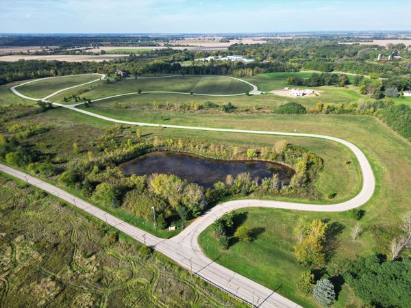 7807 Glacier Lakes Way, Richmond, IL 60071