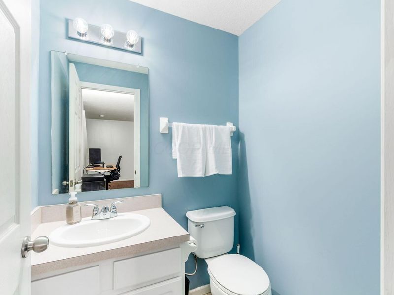 5961 Eden Valley Drive, Unit 501, Westerville, OH 43081 Photo 16