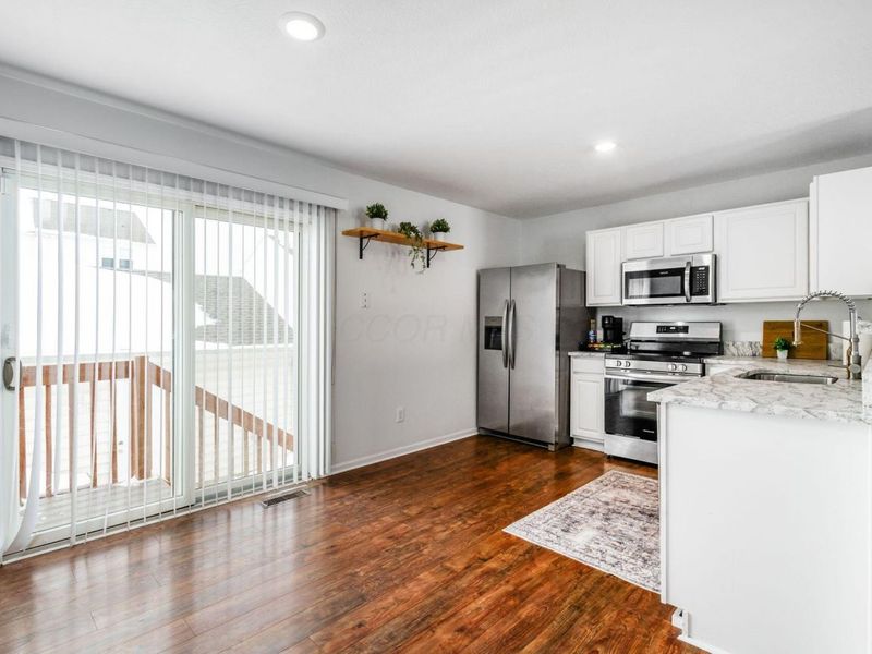 5961 Eden Valley Drive, Unit 501, Westerville, OH 43081 Photo 7