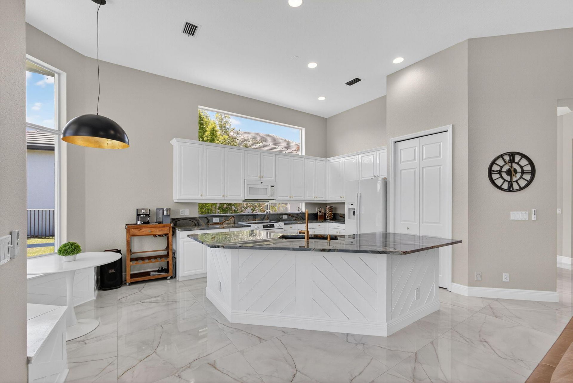 6778 Oakmont Way, West Palm Beach, FL 33412 Photo