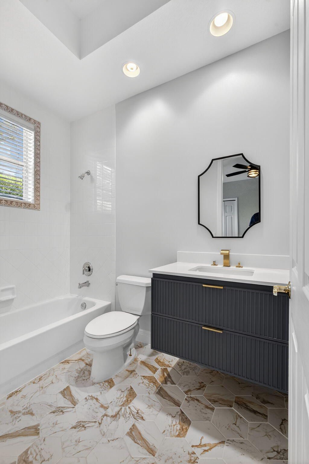 6778 Oakmont Way, West Palm Beach, FL 33412 Photo