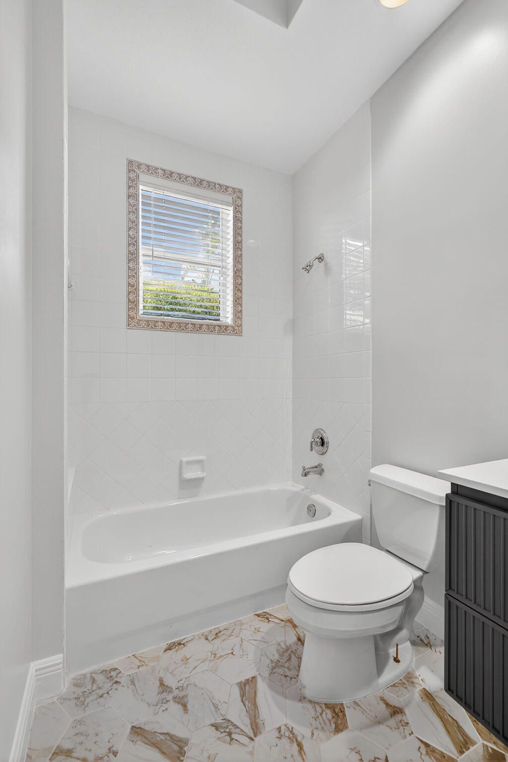 6778 Oakmont Way, West Palm Beach, FL 33412 Photo