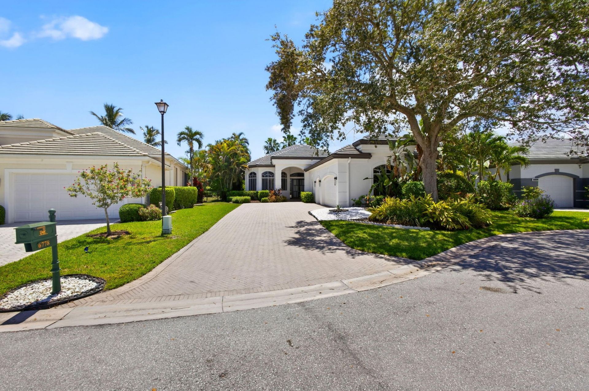 6778 Oakmont Way, West Palm Beach, FL 33412 Photo