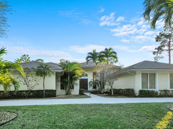 208 Turnberry Court S, Atlantis, FL 33462