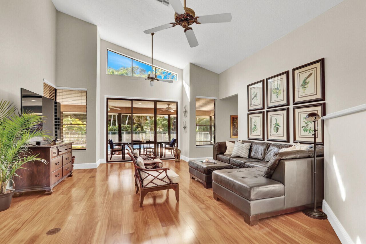 208 Turnberry Court S, Atlantis, FL 33462 Photo